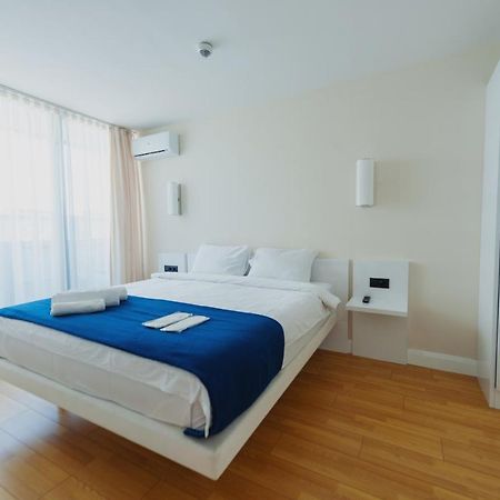 Aparthotel ~ Orbi City ~ Batumi Luaran gambar