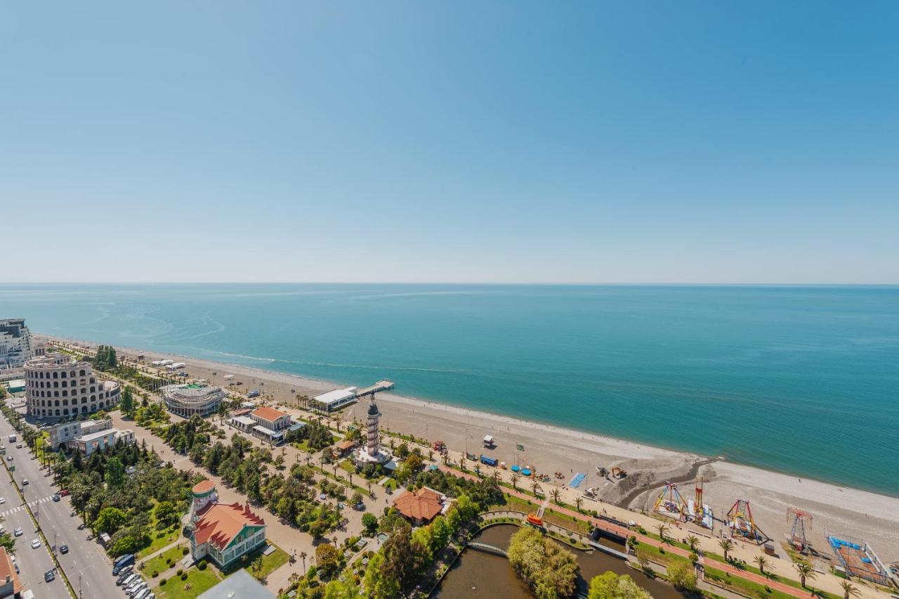 Aparthotel ~ Orbi City ~ Batumi Luaran gambar